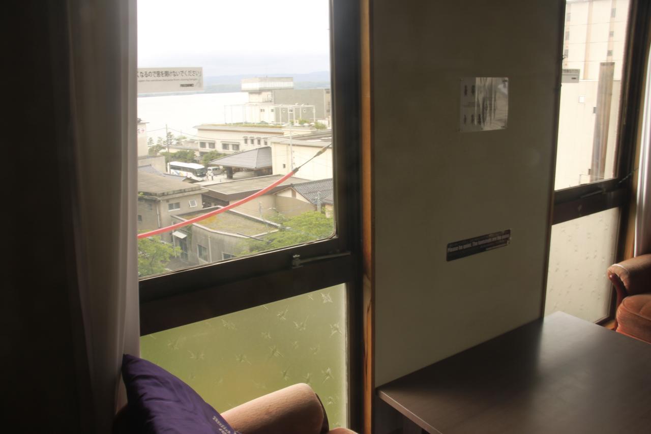 Freedom2 Hostel Nanao Bagian luar foto